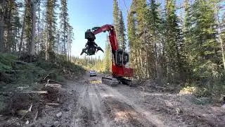 2004 Madill 2850C Log Loader
