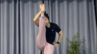 Ashtanga Vinyasa မှာပါတဲ့ Hand to Big Toe pose ကို အသက်ရှုသွင်း/ရှုထုတ်မှန်အောင် ဘယ်လိုလေ့ကျင့်ကြမလဲ
