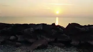 L' alba Sul Mare Vista Dal Drone