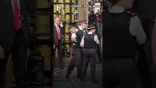 London Police Arrest Man For Stabbing 11-Year-Old Girl In Leicester Square | Subscribe to Firstpost