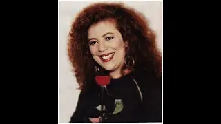 Beth Carvalho no Pr&ecirc;mio Sharp da M&uacute;sica em 1988.