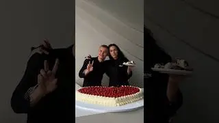 Стажер новый пришел, брать?🤔 Ваше мнение? #торт #рецепты