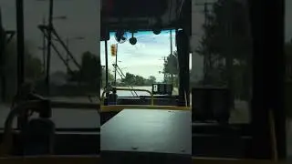Time lapse of a R4 Rapidbus in between stops