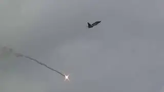 Pakistan JF-17 Thunder Final Flares Air Show Radom 2018 HD
