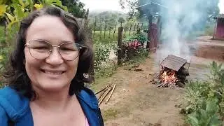 ÚLTIMA FOGUEIRA DO ANO, SÁBADO DE COMPRAS + ESSA PLANTA PRECISAVA DISSO