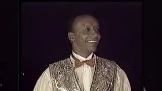Muchachita - Guayacán Orquesta #Salsa | Video Oficial