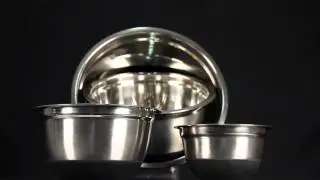 Stainless Steel Mixing Bowls German Design 4 Piece Set (Silicone Base)