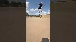 Ledge fun by the house #love #skateboarding #skate #contentcreator #skatepark #skatetrip