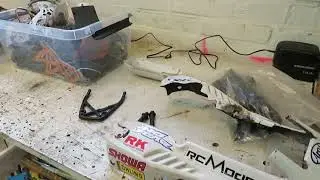 Video on how i mounted my FG Beetle body on my Hpi Baja