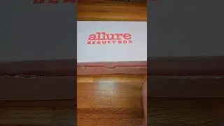 Allure Beauty Box October 2023 #allurebeautybox #subscriptionbox #unboxing #beauty @Allure