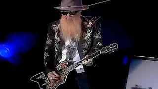 ZZ Top - Future Blues - Meadowbrook U.S. Cellular Pavilion, Gilford, NH. USA 27-8 2011