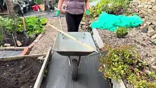 Spear & Jackson Neverbend Professional Soil Rake (3840EY)
