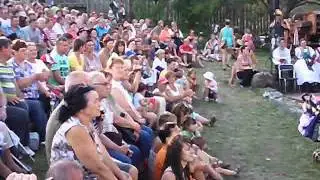 &Icirc;nt&acirc;lnire Comenius &icirc;n Hrusov (Slovacia) - Dans popular - II