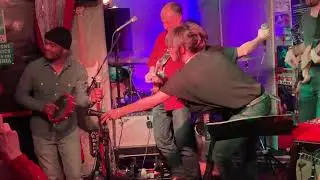 BANFI BAZZARI CASUCCI & Special guest:  K.Williams, M.Rivers, B.Boone, E.Owens(Tedeschi Truck Band )