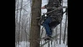Using an IWOM Insulated Camo Cold Weather Hunting Suit with a Climber Treestand