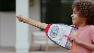 Chuckle & Roar: Thumb Kites