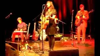 Lay Low - On My Own (Live @ Admiralspalast Berlin 2009)