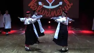 Näitan säärist - Kalurineiud 5