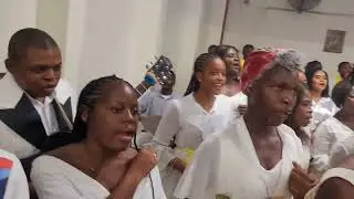Santu wa Longo, Paroisse Saint Michel Bandal, messe samedi Saint 2024