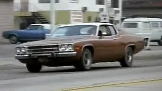 Action scenes/ '73 Plymouth in Caged Heat
