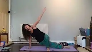 Side Plank Foot in Front