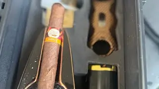 Moniup travel cigar case!!!! Perfect for beginners!! First timer!! @moniup_official3355 