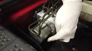 Range Rover Sport L320 ABS Brake Pump Replacement