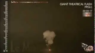 Giant Theatrical Flash Stage Pyrotechnic Demo LeMaitre