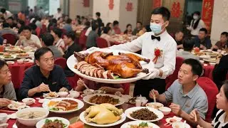 随200广东农村喜宴开盲盒，白斩鸡、大烧鹅、梅菜扣肉，主家上啥我吃啥【我是忐忑妞】