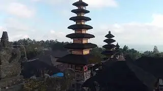 Храмовый комплекс Pura Besakih
