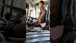 #ksrtcbus driver 😈 Mass Enrty and bus engine sound😍✌️