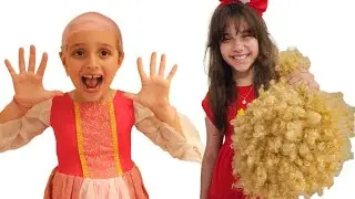 Marina e Elisa em uma História Engraçada do salão de beleza