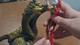 Godzilla Earth and Ultraman Geed vs Kaiser Ghidorah 