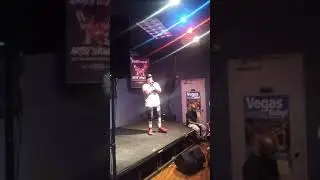 dan voice at scratch lounge