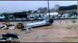 Tsunami jeddah saudi arabia.flv