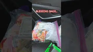 Passing out Blessing bags to the  homeless #gospelmusic #music