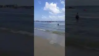 Наши преимущества. Больница Рамбам. Пляж &laquo;Хоф ха-Шакет&raquo; (The Quiet Beach). Хайфа. Израиль.