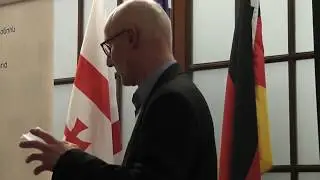 Philipp Ammon: Georgien zwischen Eigenstaatlichkeit und russischer Okkupation