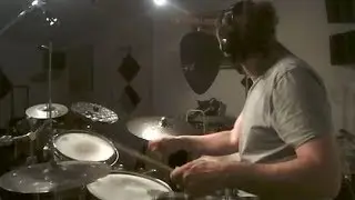 Andrew McAuley (KindBeats) - Wake 'N Break No. 850 - Tom And Hi-Hat Groove With Bass/Toms Unison