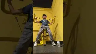 (No Sound) | went t the gym n did Press Shoulder Exercise VLOG | 10/25/24