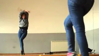 Esta Dot$