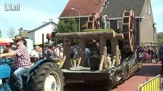 VIDEO Oogstdankfeest trekt tienduizend bezoekers (23-aug-2015)