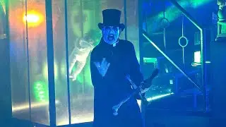 King Diamond end of show farewell. The Factory, Dallas TX 12/06/24