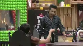 BIGG BOSS 11 : Puneesh valgur song
