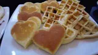 Blackwoods Hotel Breakfast | Soi 7, Central Pattaya, Thailand