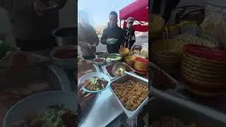 A Traditional Street Food of Ordinary People in China &mdash; Beef Offal Soup