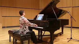 Luciane Cardassi plays Curva ao Infinito (2012) by Edson Zampronha