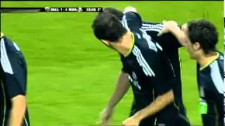 Mourinho rega&ntilde;a a Pedro Le&oacute;n por no calentar Almeria 1-4 Real Madrid 16-10-10