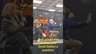 Josh asks Peter Davison and Sarah Sutton a question at the Comic Con 2024 #drwho #Comiccon2024