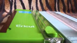 Обзор и сравнение Cricut Paper Trimmer & EK Tools - Cutterpede